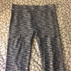 Black and white striped pattern leggings